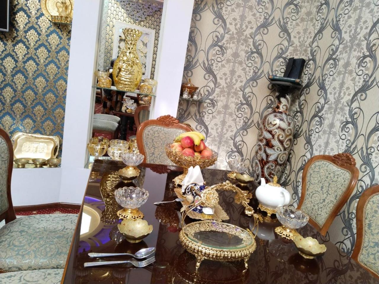 Hotel Rizqiro'Z Boutique บูคารา ภายนอก รูปภาพ