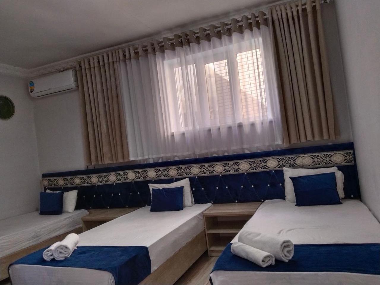 Hotel Rizqiro'Z Boutique บูคารา ภายนอก รูปภาพ