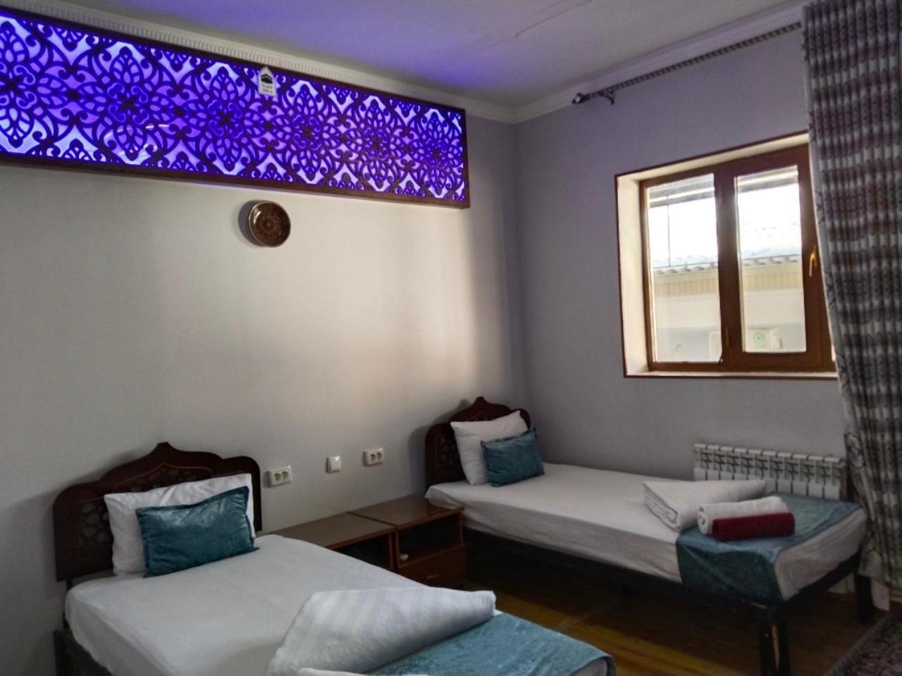 Hotel Rizqiro'Z Boutique บูคารา ภายนอก รูปภาพ