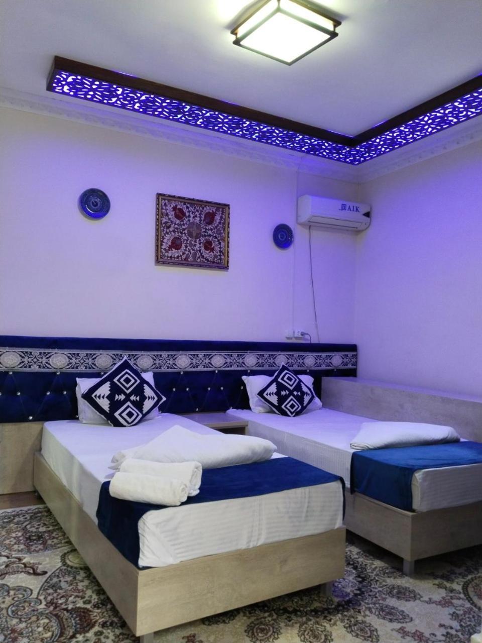 Hotel Rizqiro'Z Boutique บูคารา ภายนอก รูปภาพ